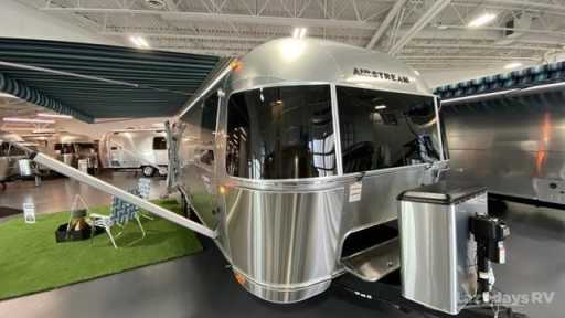 2024 Airstream international