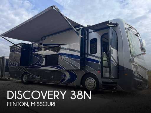 2022 Fleetwood discovery 38n