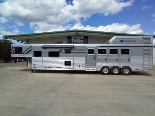 2024 smc laramie 4 horse gooseneck trailer with 16' living quarters