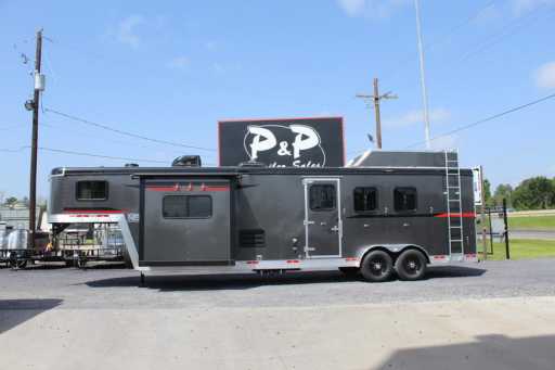2022 Bison 3 horse trailer with 11' living quarters