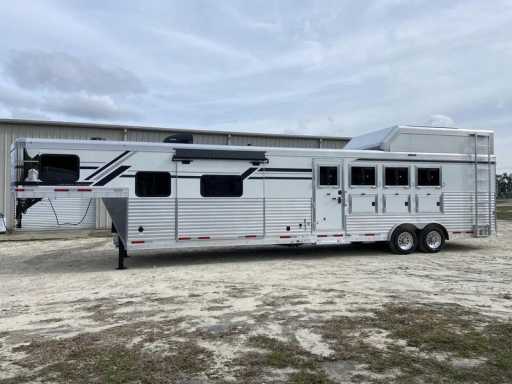 2024 smc 4 horse side load gooseneck trailer with 14' living quarters