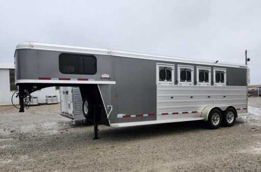 2022 Logan Coach 4 horse gooseneck trailer