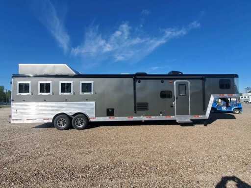 2024 Bison 4 horse gooseneck trailer with 13' living quarters