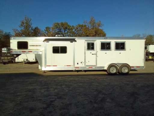 2023 smc 3 horse gooseneck trailer with 9' living quarters