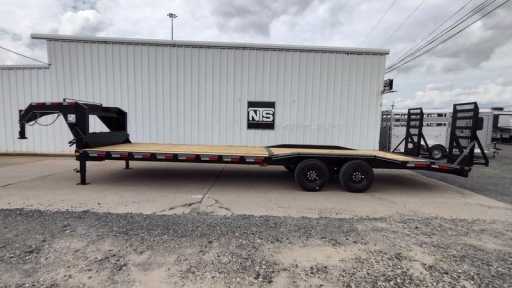 2024 National 30x102hd flatbed gooseneck trailer
