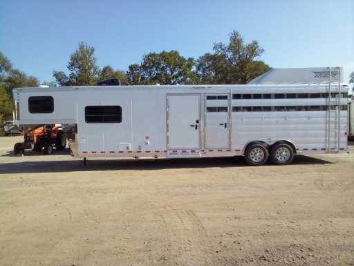 2023 Twister Trailer 16' livestock gooseneck trailer with 8.8' outlaw conversions