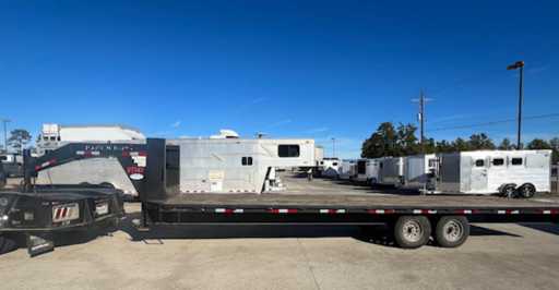 2012 Ranch King 28' flatbed gooseneck trailer