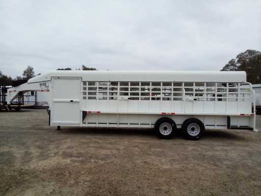 2024 Big Bend 24' gooseneck livestock trailer