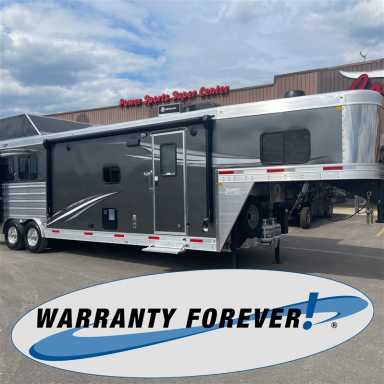 2024 Merhow 8312 3-horse trailer with 9' slid warranty forever