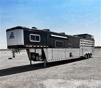 2014 Elite living quarter horse trailers