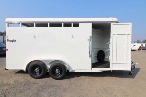 2023 Wrangler wrangler 3 horse trailer - swinging tack wall