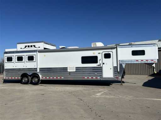 2008 4-star 3 horse 15' outlaw conversion