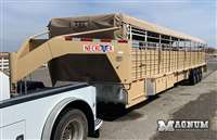 2015 Neckover ground load stock trailer