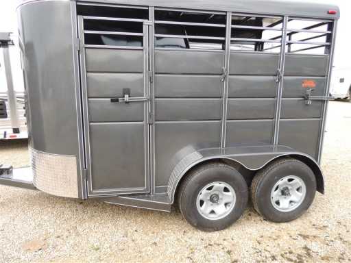 2023 Calico 2 horse trailer