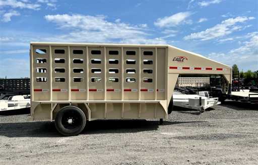 2023 Eagle eagle 12' livestock trailer