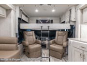 2023 Fleetwood discovery 38k