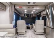 2024 Fleetwood discovery 38n