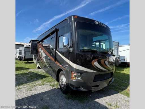 2017 Thor Motor Coach outlaw 38re