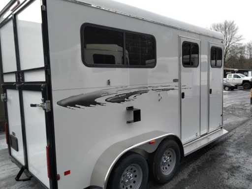2023 Cotner royal dr horse trailer