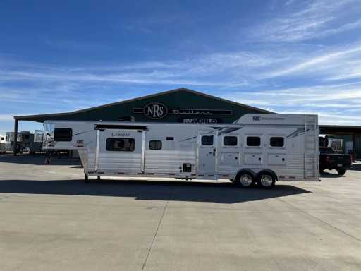 2023 Lakota 4 horse gooseneck trailer with 15' living quarters