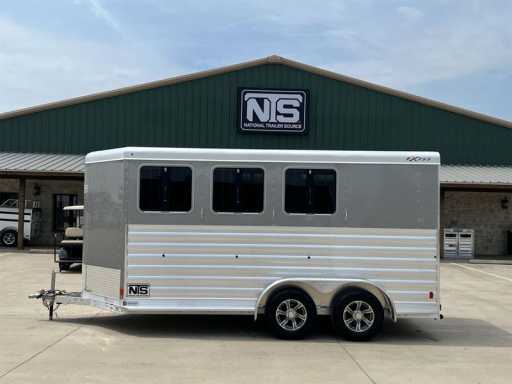 2023 Exiss 3 horse bumper pull trailer