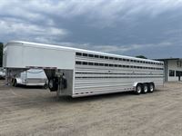 2024 Cimarron 32' livestock gooseneck trailer