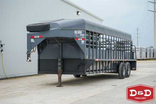 2020 Big Bend 24' stock trailer with rubber floors