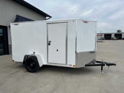 2024 AMP 5'x10' 3k flat top v-nose enclosed cargo trailer