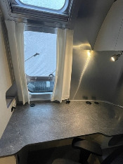 2021 Airstream flying cloud 30fb office