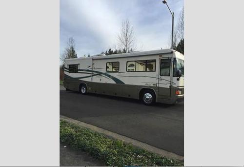 1999 Country Coach allure 36