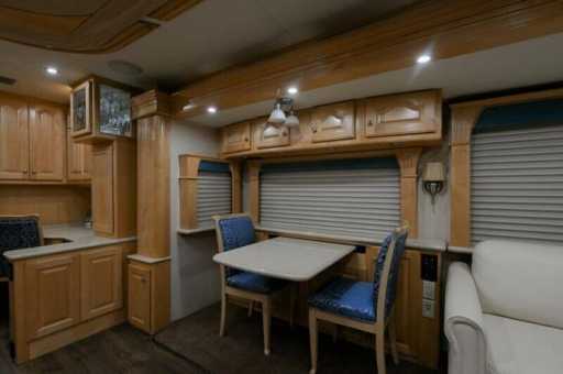 2007 Country Coach