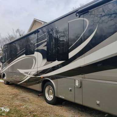 2015 Forest River georgetown xl-377ts