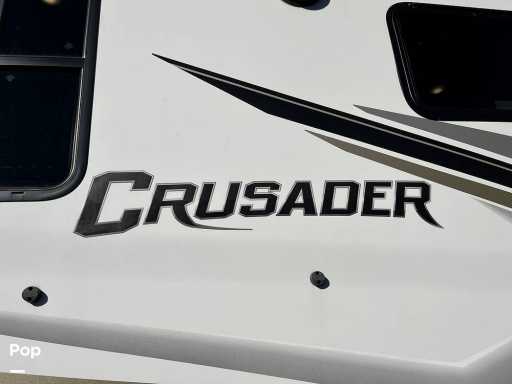 2021 Prime Time crusader 305rlp