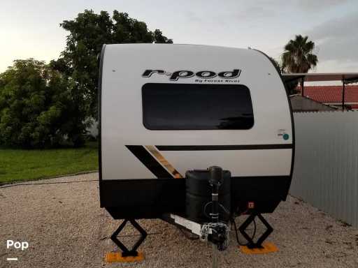 2021 Forest River r-pod 202