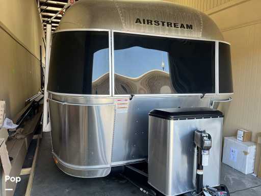 2021 Airstream globetrotter 30rb