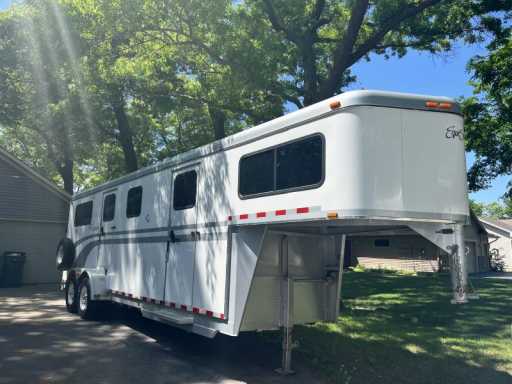 2006 Equispirit gn custom xtra tall & xtra wide - 4 horse trailer