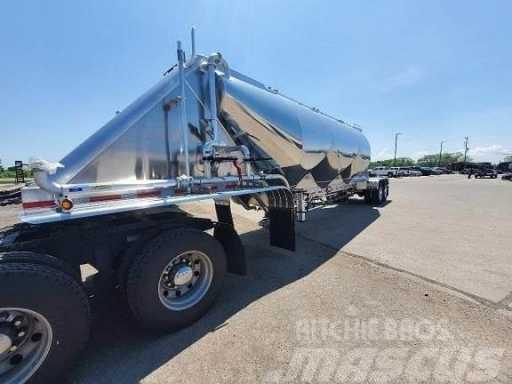 2025 Mac trailer 1050c pneumatic dry bulk tank