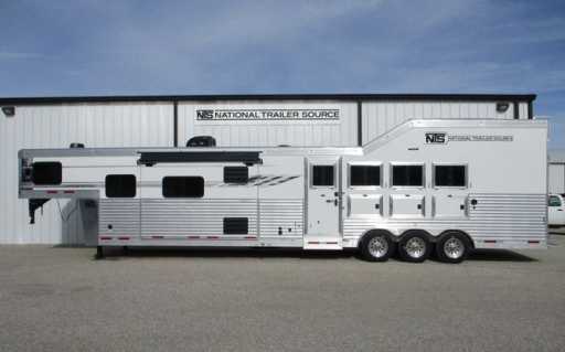2023 smc 4 horse side load with 16\' living quarters