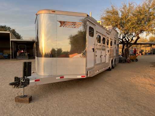 2015 Twister Trailer horse at combo